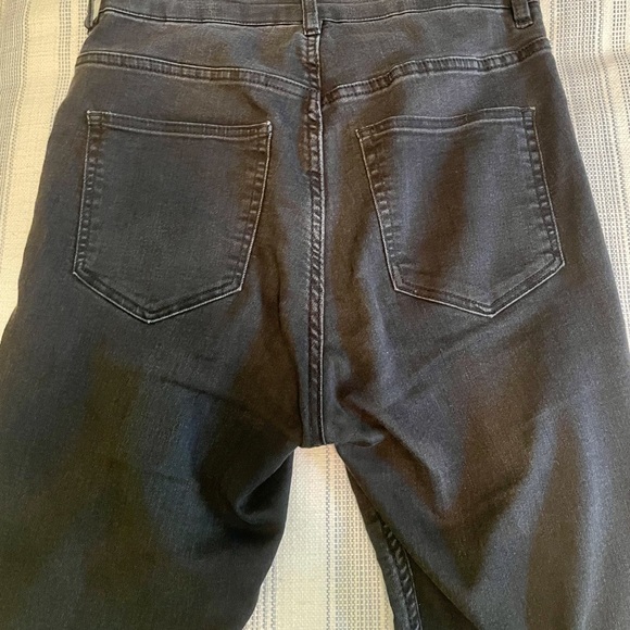 Zara Black Jeans - Picture 2 of 7